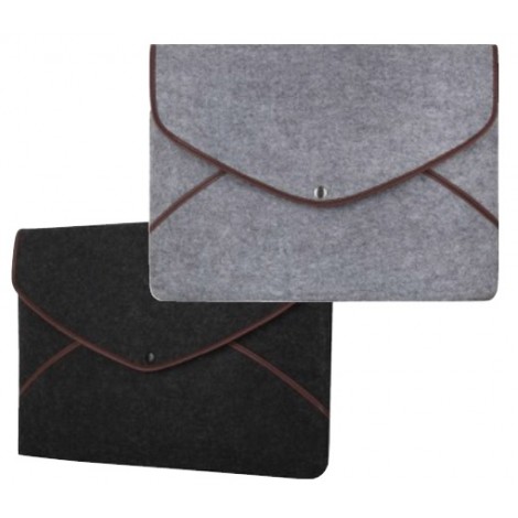 Felt laptop sleeves