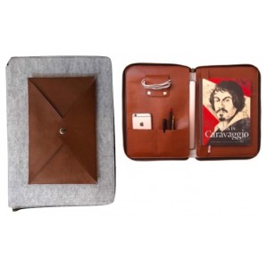 Felt organizer