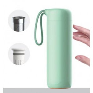Suction anti fall bottle with infuser